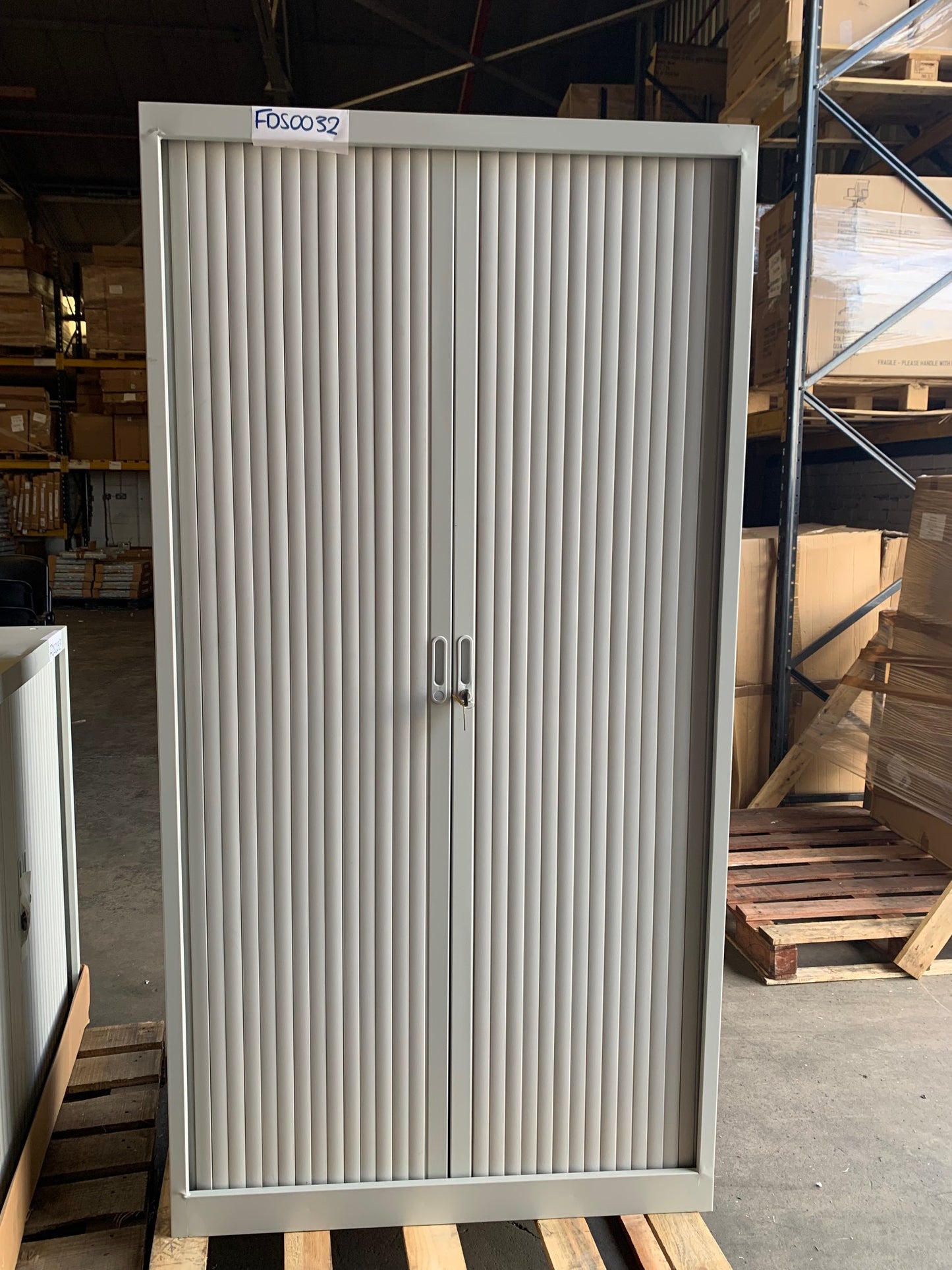 Grey 1950mm Metal Tambour