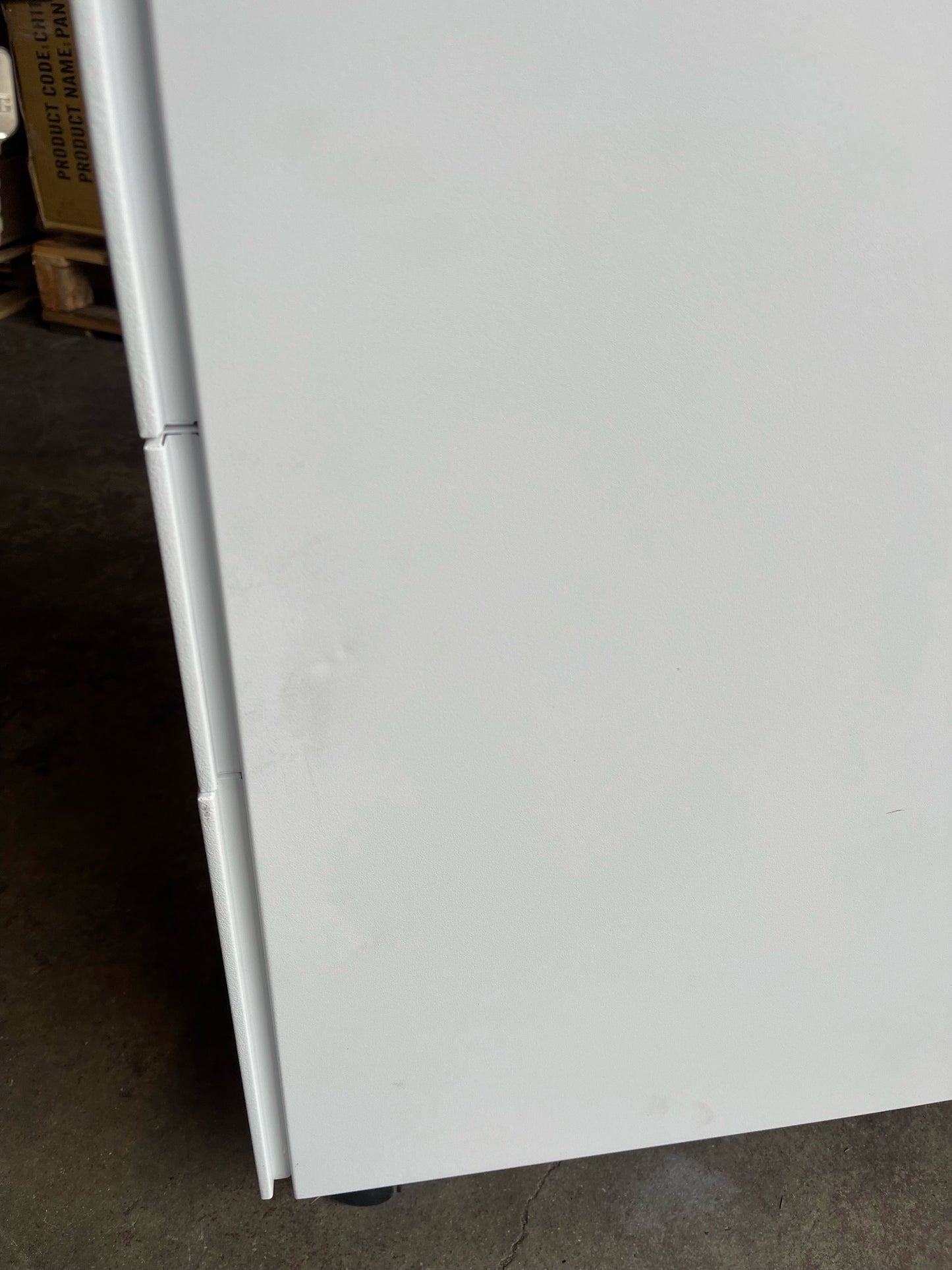 White Steel Slimline Pedestal