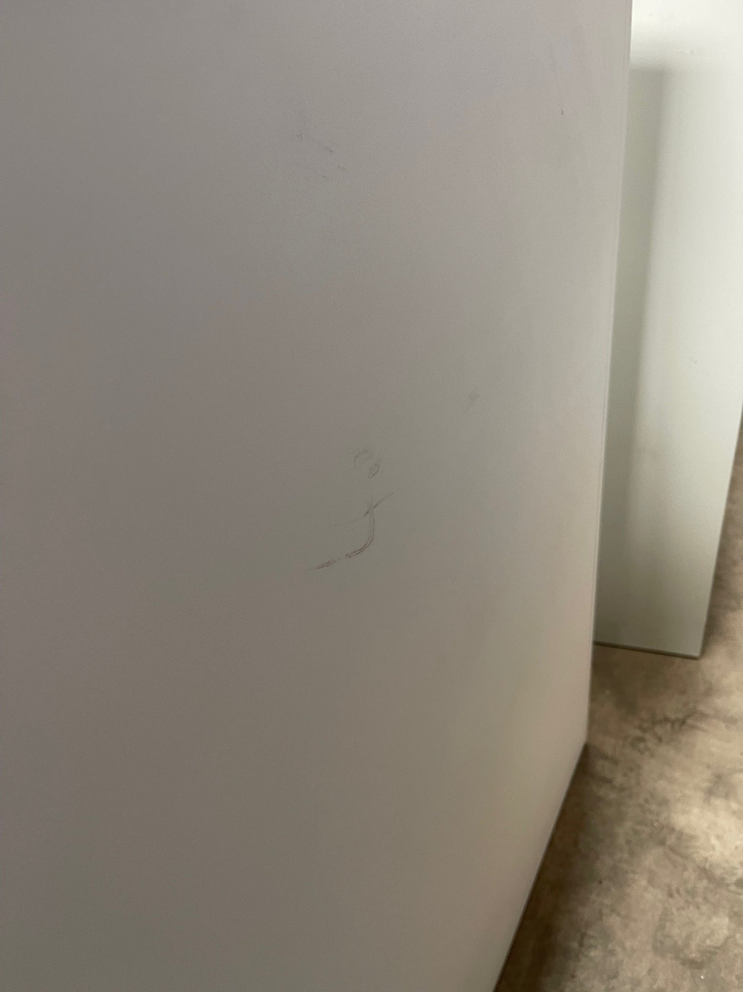 White 1050mm Steel Tambour