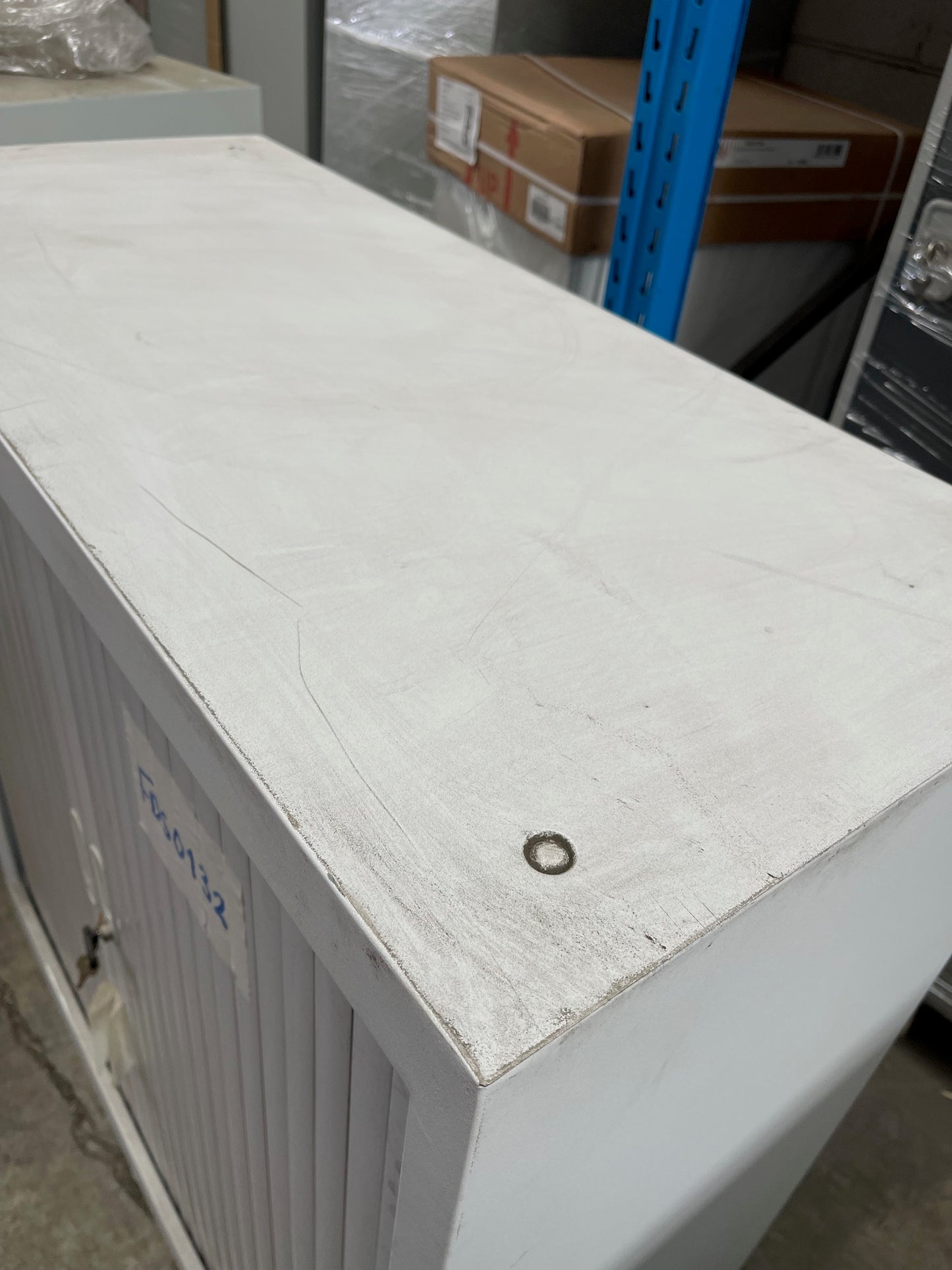 White 1050mm Steel Tambour