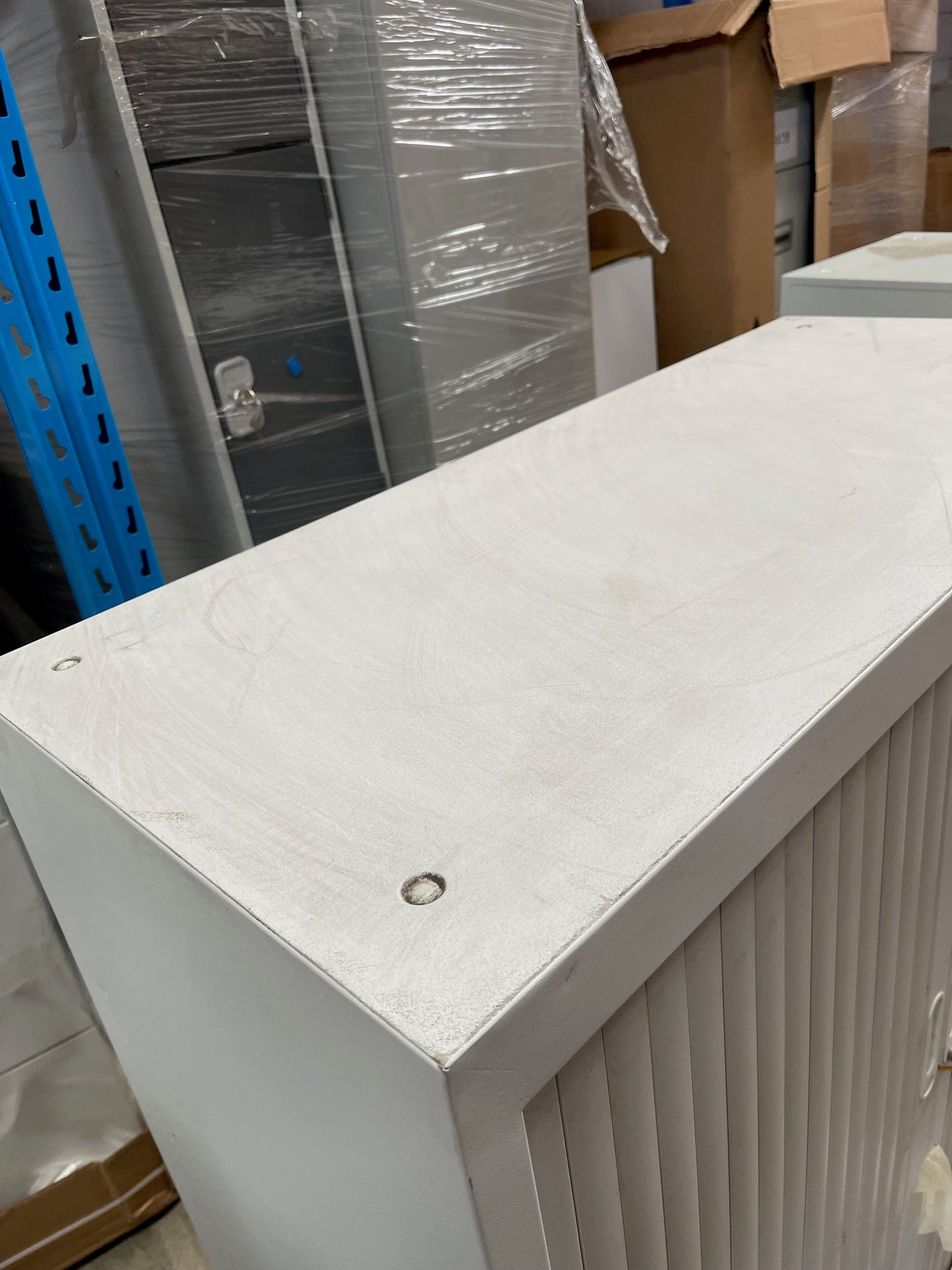 White 1050mm Steel Tambour
