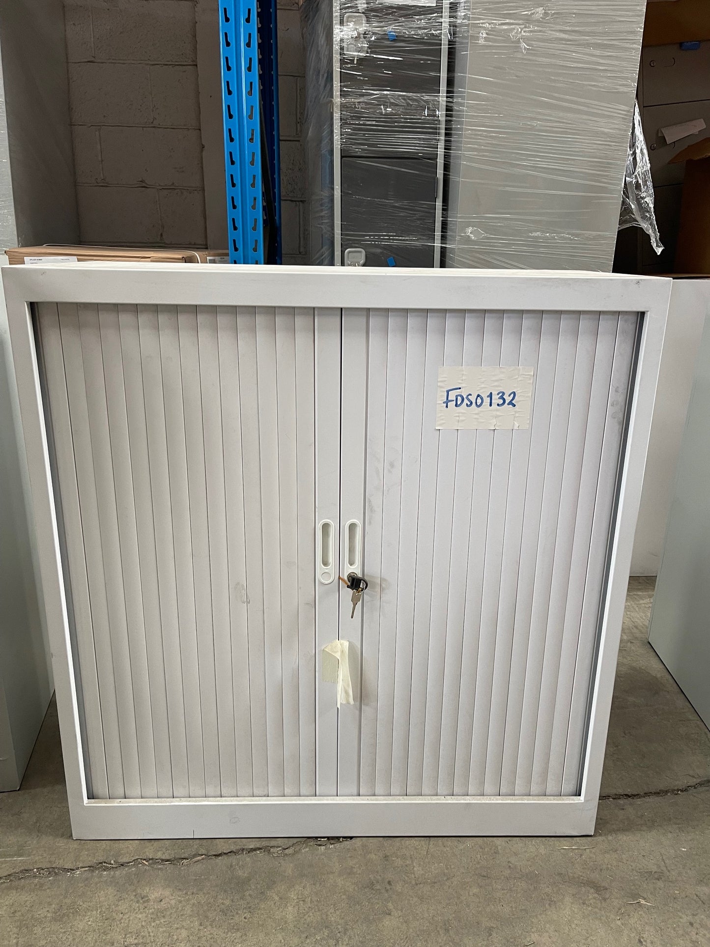 White 1050mm Steel Tambour