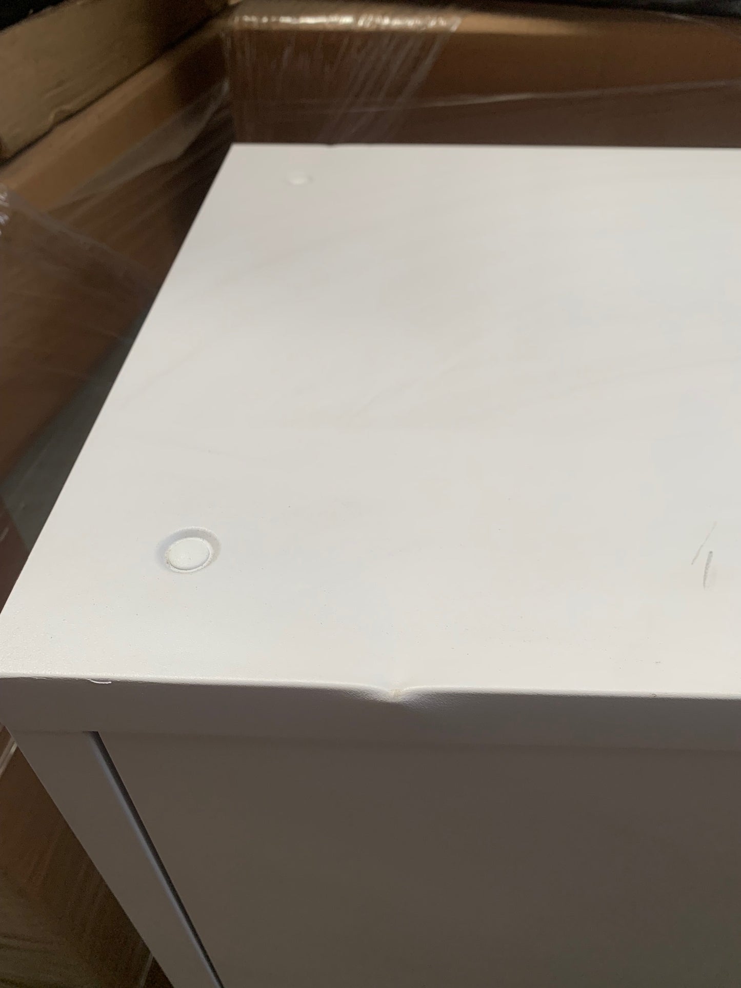 White 1000mm Double Door Cupboard