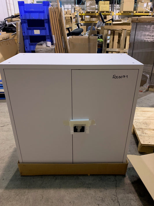 White Talos 1000mm Double Door Cupboard