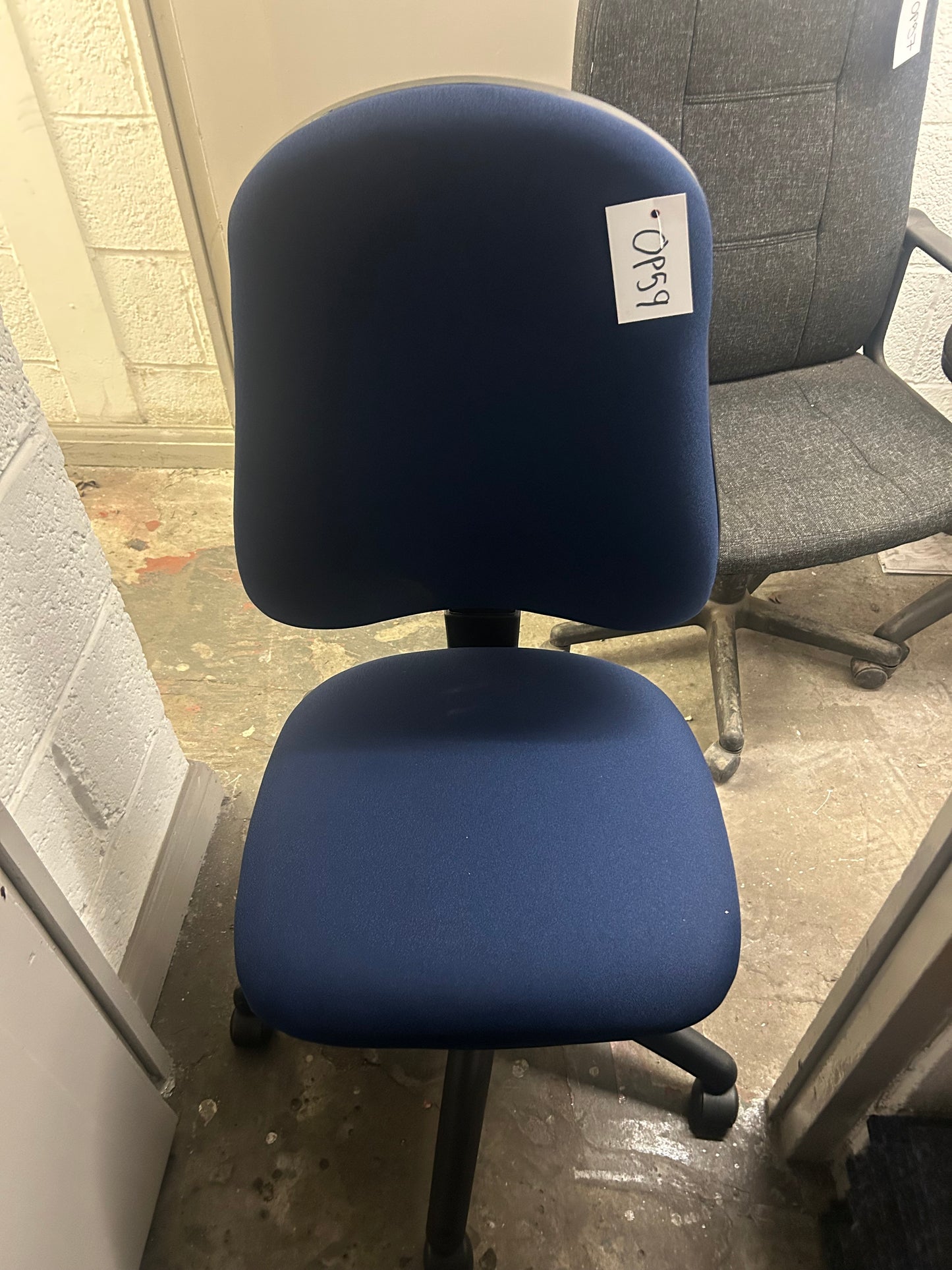 Slightly Imperfect Basic Operator Chairs