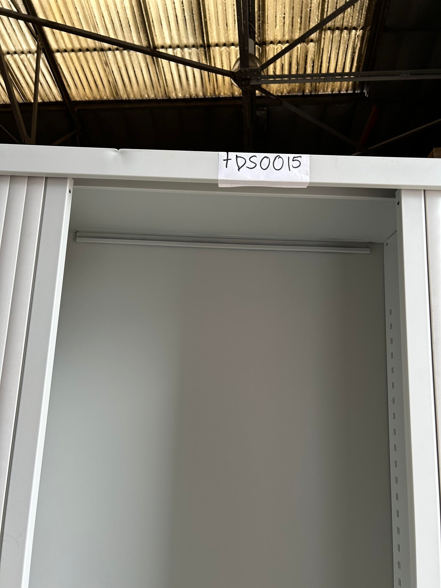 Grey 1950mm Tambour