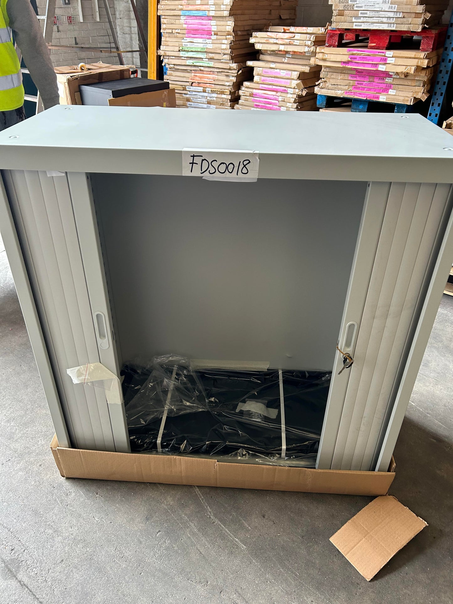 Grey 1050mm Metal Tambour